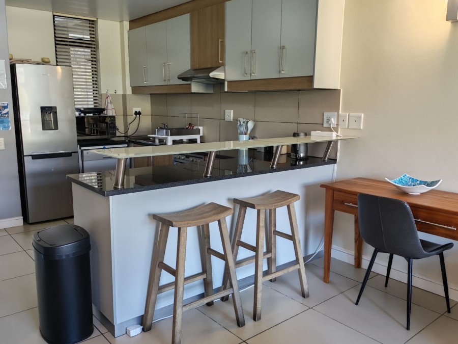 2 Bedroom Property for Sale in Herolds Bay Western Cape